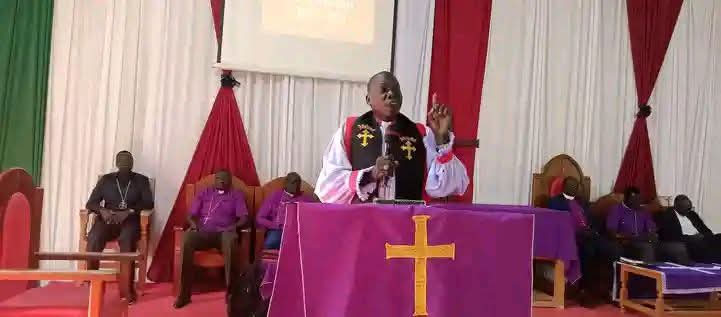 Bishop Abraham Matiop Deng preaching
